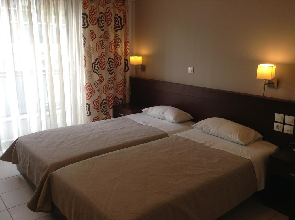 Hotel Electra Golos Oda fotoğraf